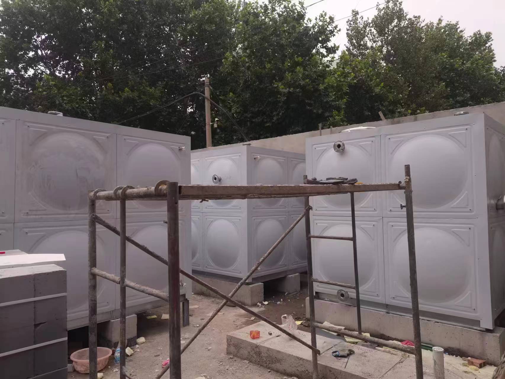 萊陽(yáng)24立方不銹鋼保溫水箱